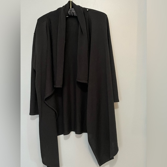 New York and Co draped cardigan - Picture 2 of 7